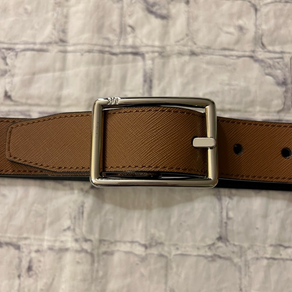 MICHAEL KORS VINTAGE MADE IN TAIWAN BROWN WITH SILVER TONE BUCKLE BELT SIZE 34 - Picture 6 of 8